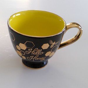 2016 Paper Source "Hello Honey" Bee Honeycomb Black Yellow Gold Coffee Tea Mug
